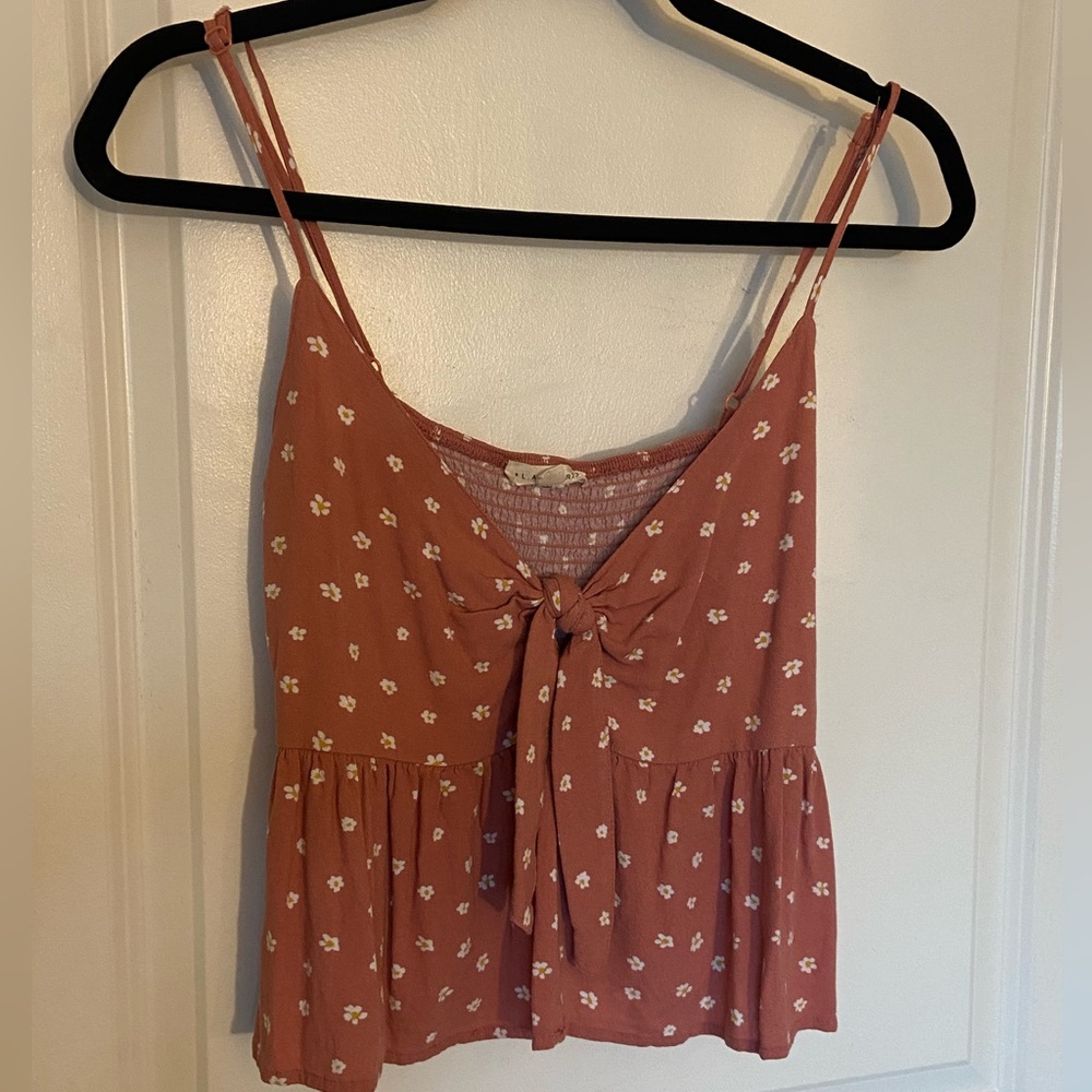 LA hearts Crop shirt